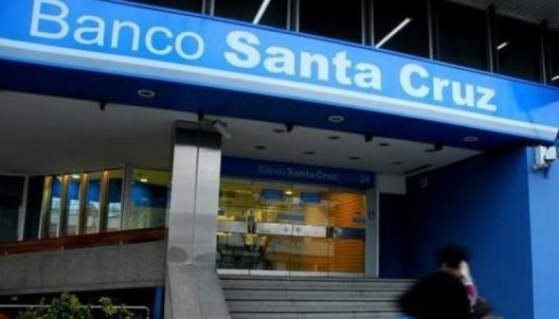 Banco Santa Cruz. 