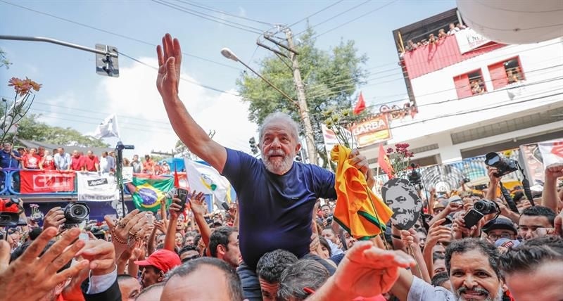 Lula quedó libre. 