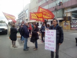 La izquierda movilizó contra el golpe de estado en Bolivia