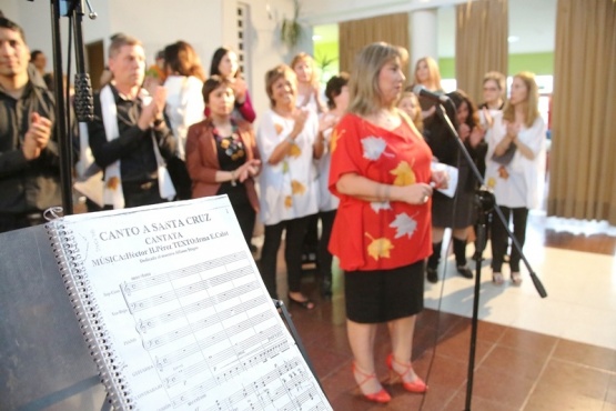 Canto a Santa Cruz en el Conservatorio 