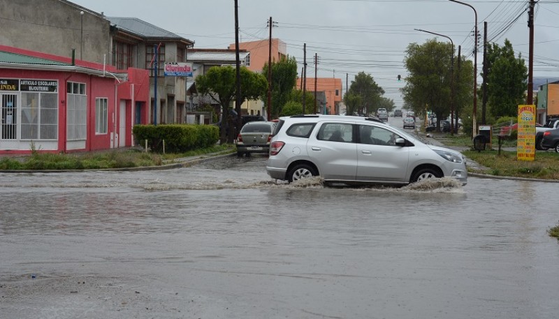 Calles anegadas (Foto C.R.)