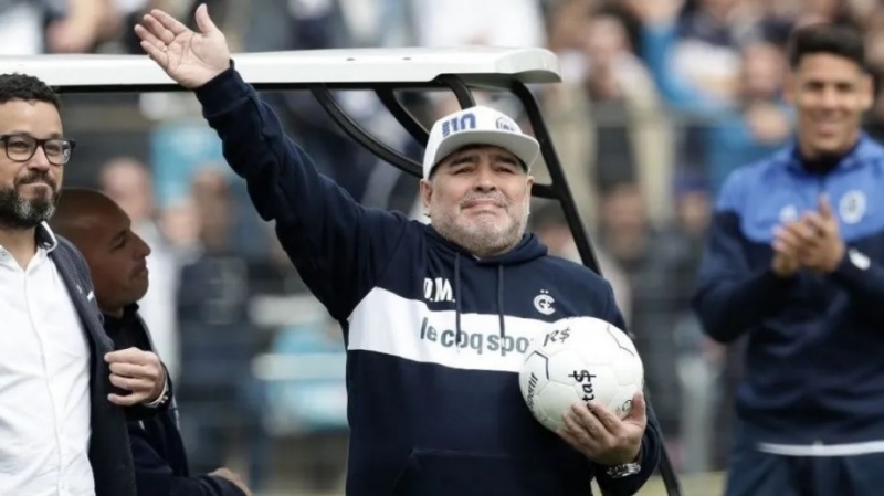 Maradona dijo adiós.