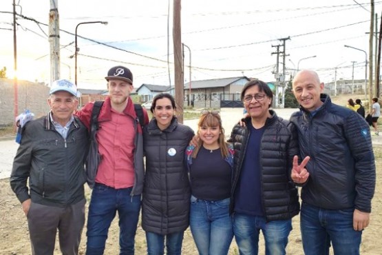  El electo concejal Miguel Troncoso junto al electo intendente Fernando Cotillo. 