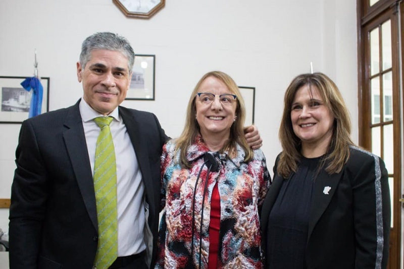 Alicia acompañó a las autoridades electas. 