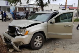 Un nene de ocho años impactó con el auto de su padre a tres vehículos