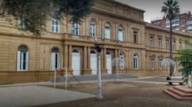 Apartaron a docente que se masturbó en un aula