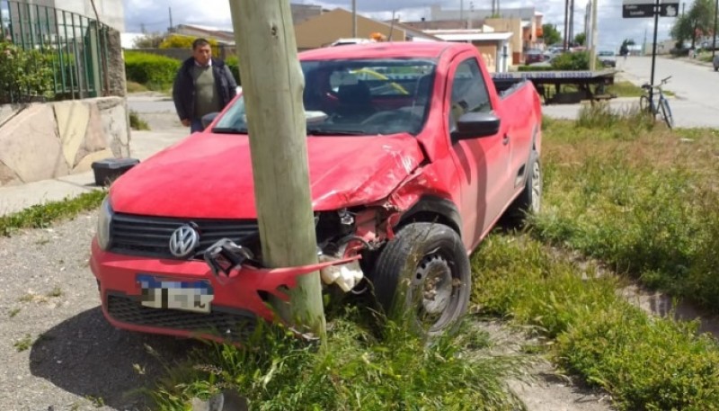 Camioneta tras choque. 