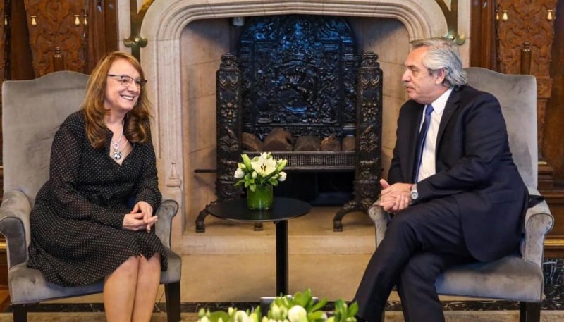 Alicia Kirchner junto al presidente Alberto Fernández. 