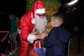 Le devolvieron el traje al Papá Noel de Río Gallegos