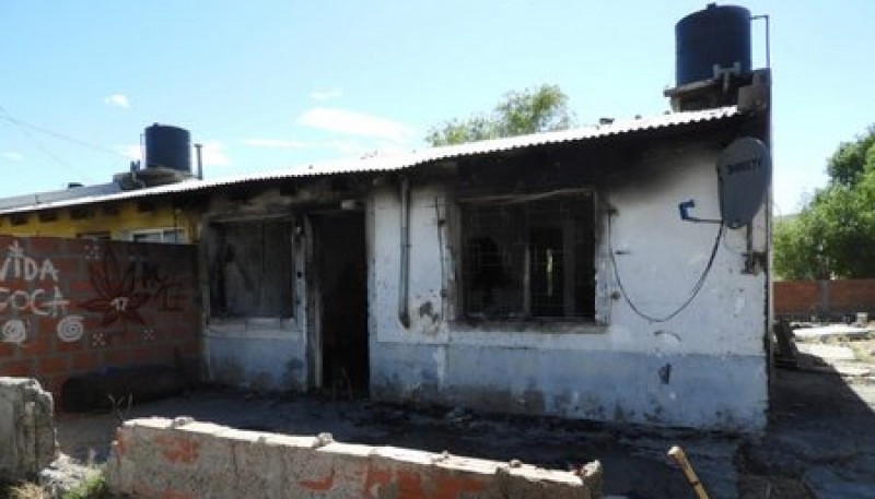 Así quedó la vivienda tras el incendio.