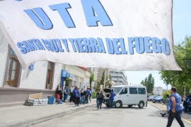 UTA reclama en el Municipio: “Vamos a seguir hasta que pongan lo que deben”