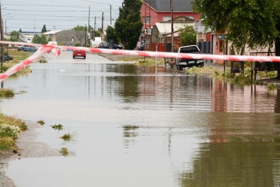 Calle inundada (Foto F.C.)