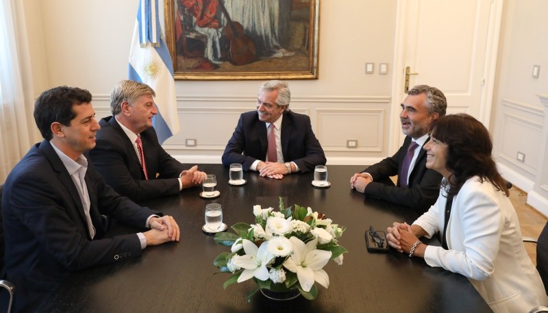 El presidente Alberto Fernández con el gobernador de La Pampa, Sergio Ziliotto.