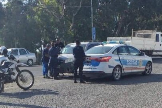 La policía presente en el lugar. 