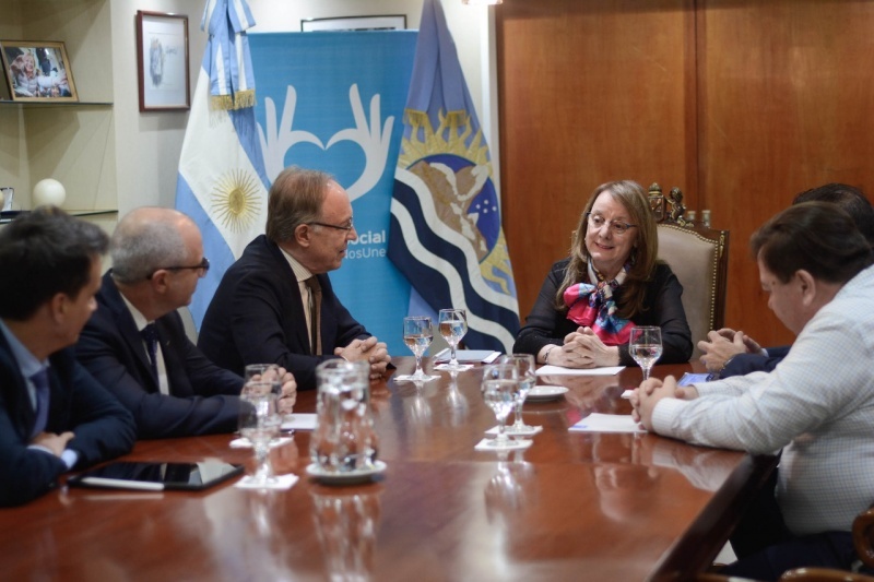 Reunión en Casa de Gobierno.