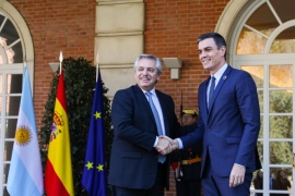 Alberto Fernández se reunió con el presidente del Gobierno español