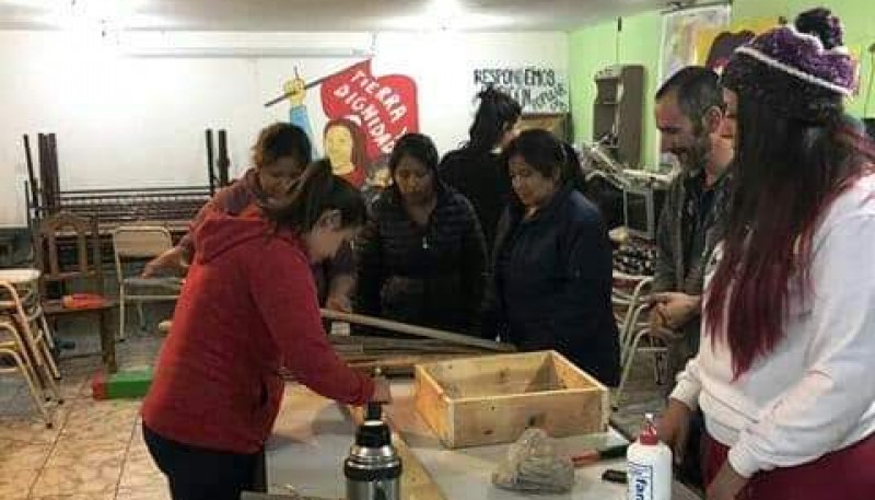 Taller de carpintería en Madres a la Lucha.