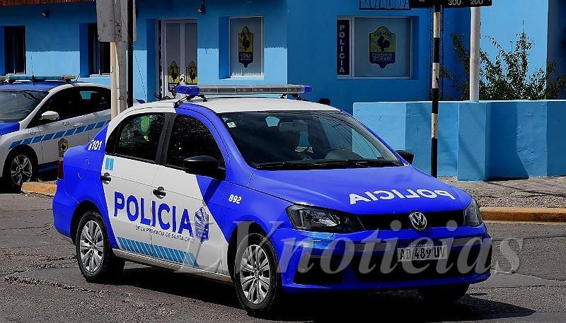 Personal policial (LVN)