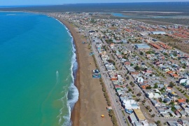 Punto Limpio en playa: se llena en una hora y el plástico es lo que más junta