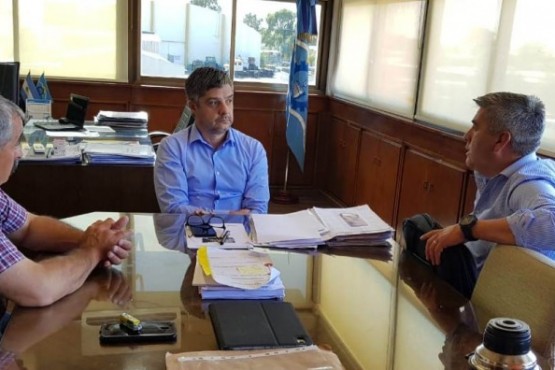 Aguilera se reunió con los intendentes de Epuyén, Gobernador Costa y Paso del Sapo