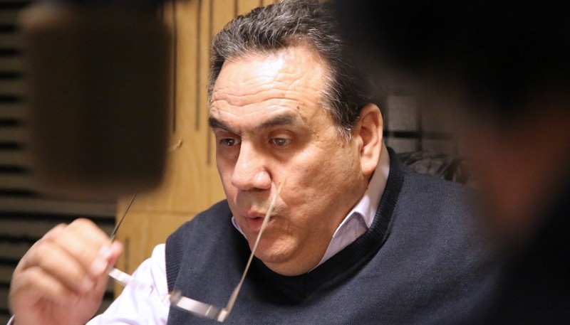 Dr. Carlos Muriete.