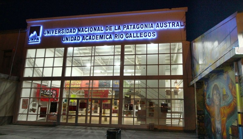 Universidad Nacional de la Patagonia Austral 