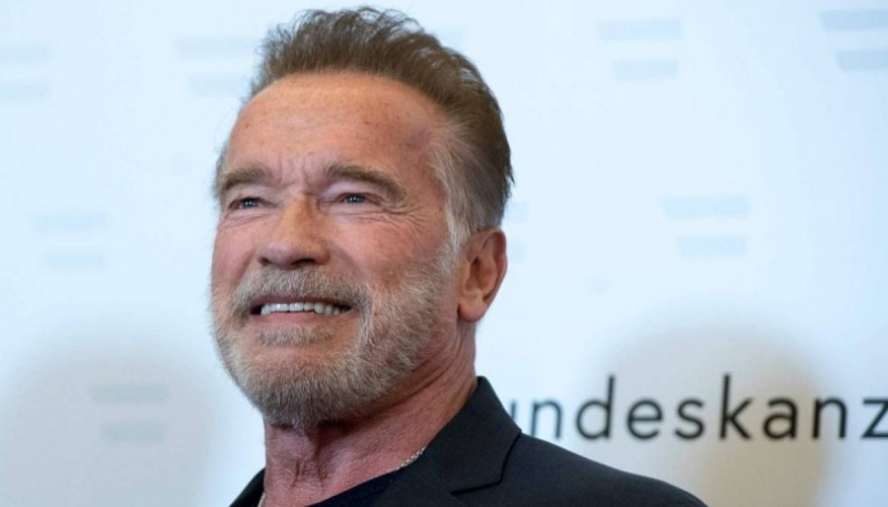  Schwarzenegger mostró en un vídeo como hay que lavarse las manos 