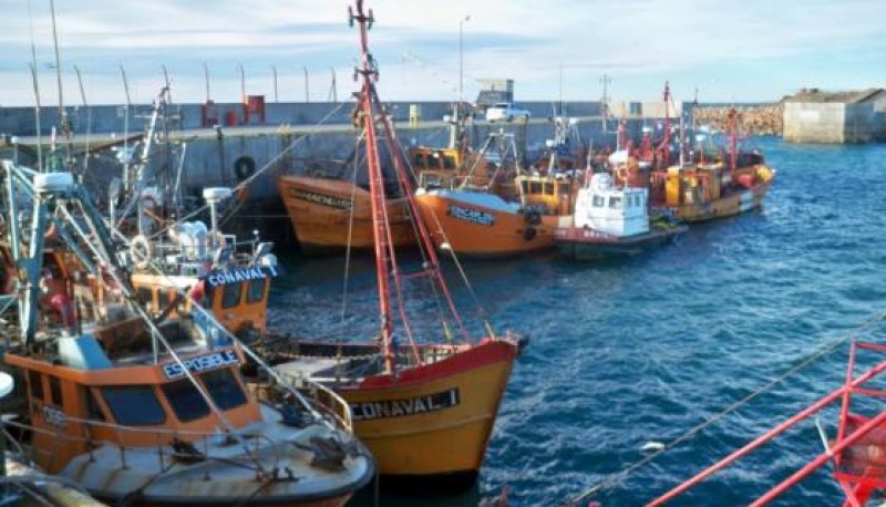 Reclamo de marineros cerca de la zafra. 