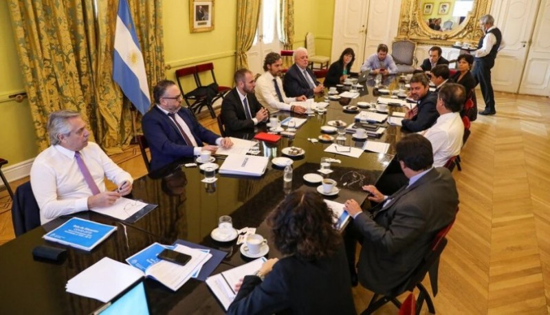 El Gobierno analizó medidas para “flexibilizar” la cuarentena