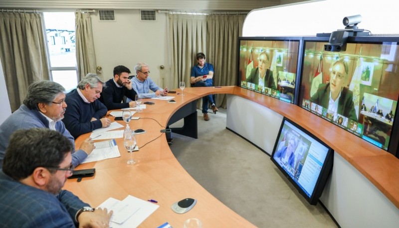 Alberto dialogó por videoconferencia con Intendentes de todo el país
