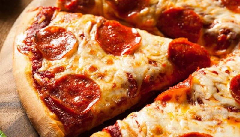 “Chimichurri” pizzero, el ingrediente que no puede faltar en una buena y rica pizza