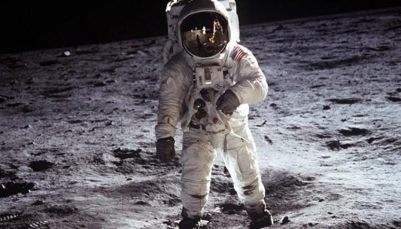 La orina de los astronautas podría servir para construir en la luna