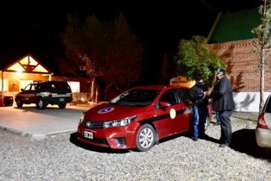 Los viajeros fueron detenidos en el ingreso norte. 