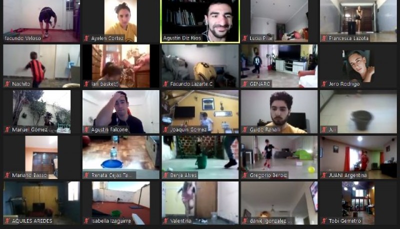 Fue el primer encuentro virtual con otro club.   