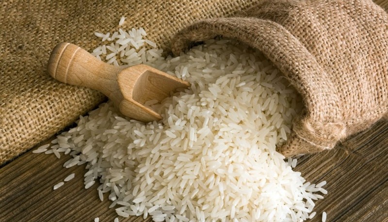 Cuándo es recomendable lavar el arroz antes de cocinarlo y cuándo no