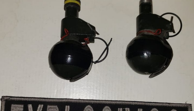 La División de Explosivos secuestro dos granadas en un allanamiento 
