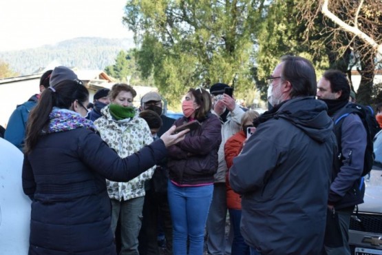 Municipio se reunió con vecinos autoconvocados por la toma de tierras