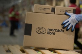 Mercado Libre reanudó la entrega de 200.000 paquetes acumulados
