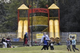La ciudad porteña hoy reabre más de 900 parques y plazas