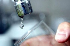 Baja presión de agua: por qué ocurre y cómo prevenirlo