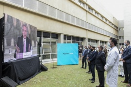 El Presidente encabezó la puesta en marcha del primer hospital público en Ituzaingó