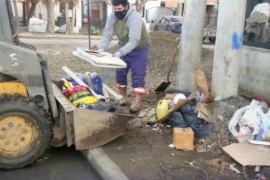 10 Acciones: Limpieza Urbana realiza operativo en el Barrio Del Carmen