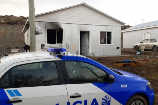Bomberos sofocó un intento de incendio en una vivienda