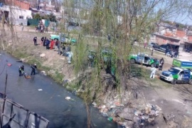 Mató a su amigo, los descuartizó, quemó y tiró los restos en un arroyo