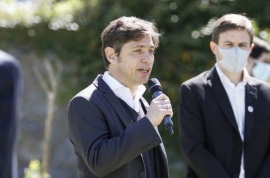 Kicillof confirmó que habrá temporada de verano en la costa bonaerense