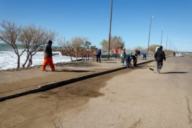 Las áreas de Protección Civil reforzaron las tareas preventivas sobre la costa de Playa Unión