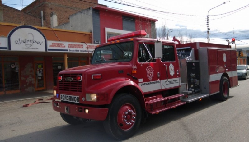 Principio de incendio en la panadería Universal 