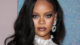 Rihanna quiere animar al mundo con desfile de modas