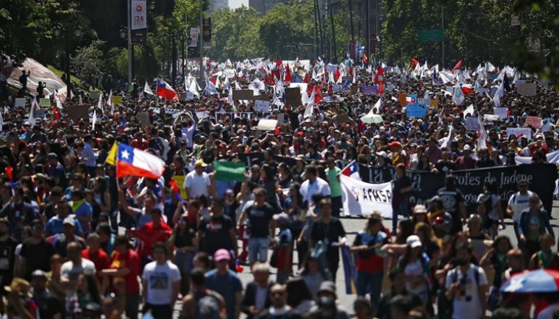 Los ciudadanos que participen porque el voto no es obligatorio en #Chile tendrán que pronunciarse a través de las opciones 