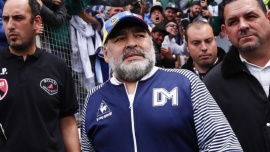 Habló el médico de Diego Maradona: "Está lúcido y tranquilo"